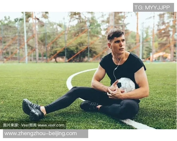 足球明星的日常作息规律揭秘与训练习惯分析 足球明星的日常作息规律揭秘与训练习惯分析