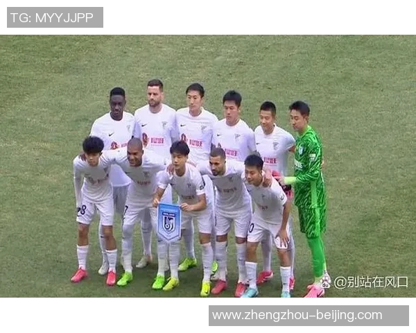 重庆足球队荣登足球战术排行榜第三名展现强大实力与潜力