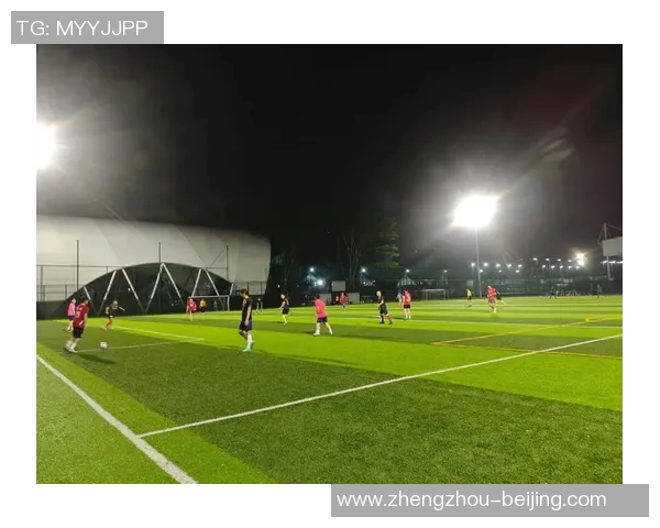 日辉小学足球明星的成长之路与梦想追逐故事 日辉小学足球明星的成长之路与梦想追逐故事