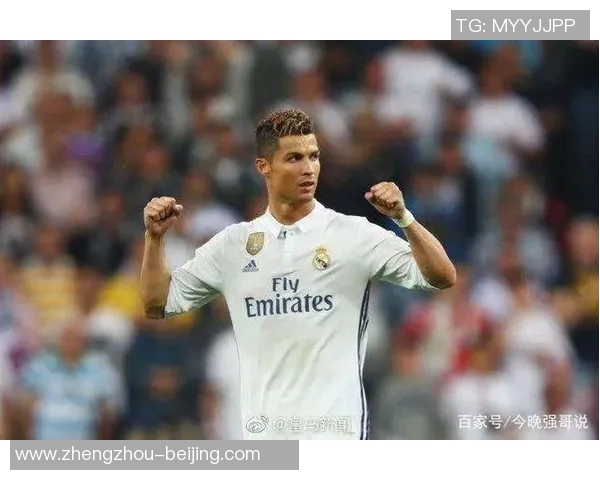 足球明星女友倾情拍摄写真展现魅力与风采引发粉丝热议 足球明星女友倾情拍摄写真展现魅力与风采引发粉丝热议